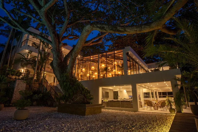 Acacia Resort and Dive Center