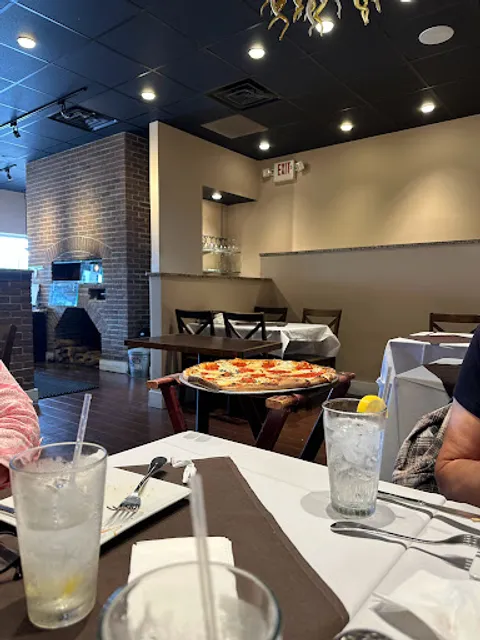 Genteel's Brick Oven Pizza & Ristorante