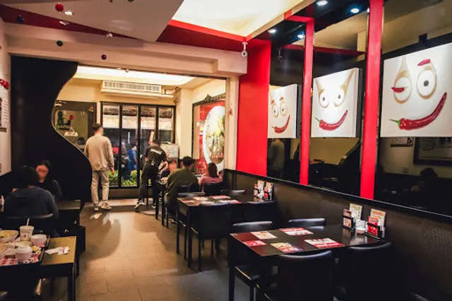 Mr.38 咖哩美食餐廳（一中店)