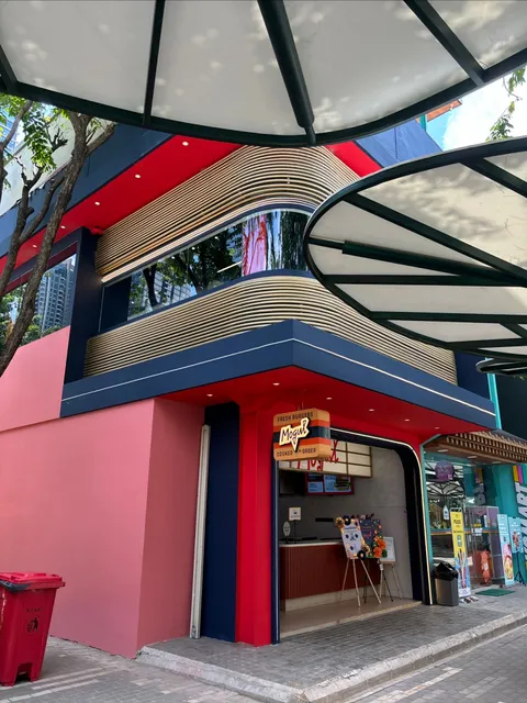 Mogul Burger SCBD Park