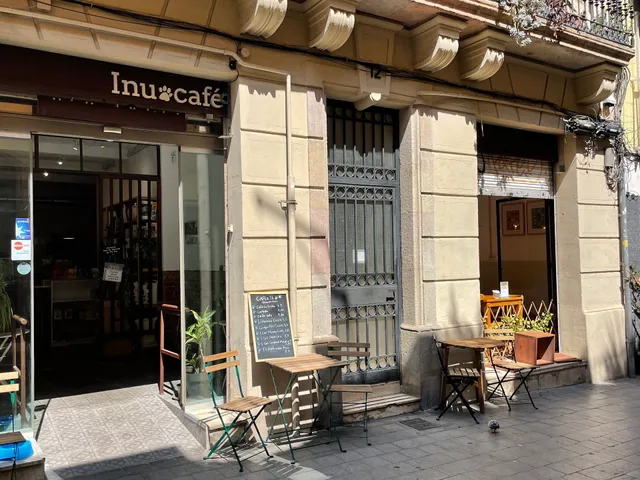 Inu café