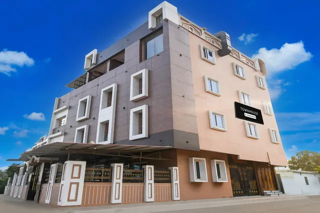 Super Townhouse Puri Formerly Hotel Narashingha