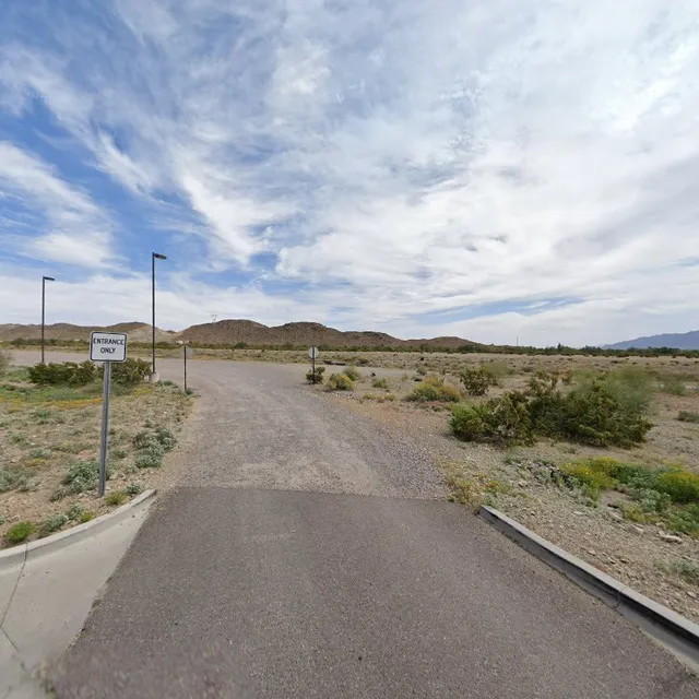 Vee Quiva Hotel & Casino RV & Truck parking