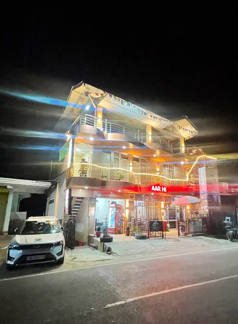 Dhauladhar Inn