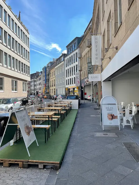 Kioki matcha & coffee - Düsseldorf Wagnerstr.