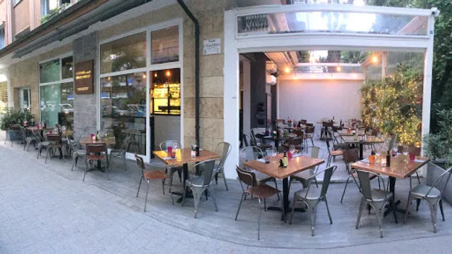 Hiroshima Mon Amour - Sushi Restaurant