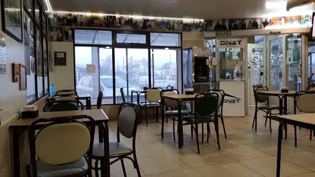 PANADERIA Y CONFITERIA LA PERLA