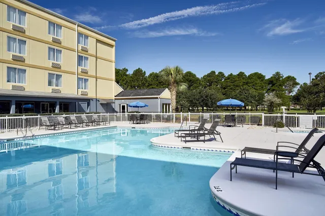 Fairfield Inn Myrtle Beach Broadway at the Beach