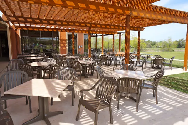 Lew's at Pleasanton Country Club