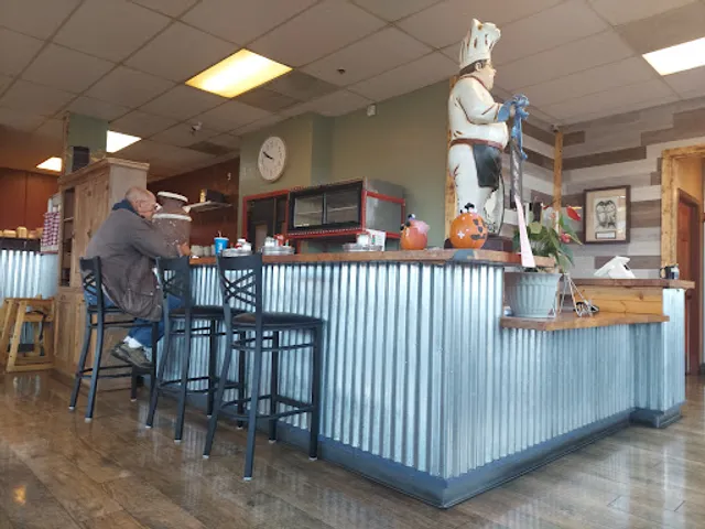 Starv'n Marv'n Family Restaurant