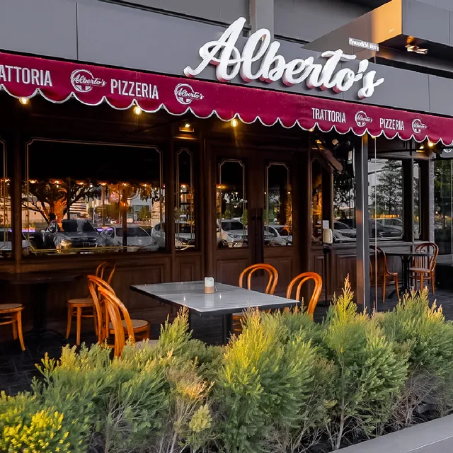 Alberto's Pizzeria & Trattoria