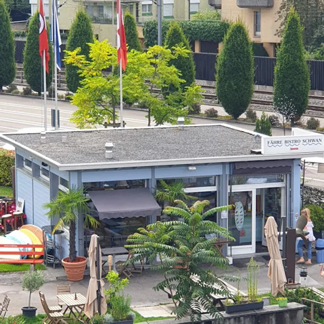 Fähre Bistro Schwan Horgen