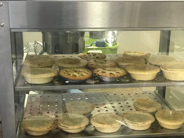 Jeff's Hideout Café