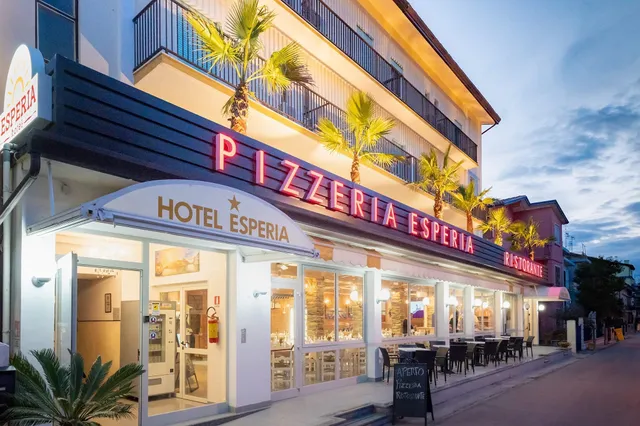 Hotel Ristorante Pizzeria Esperia