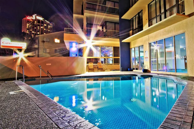 Capricorn One Holiday Apartments