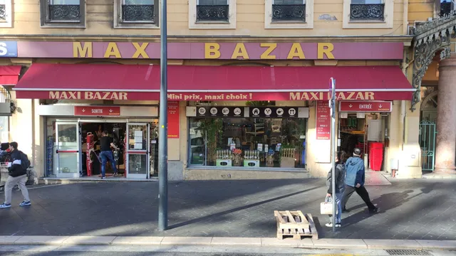 Maxi Bazar