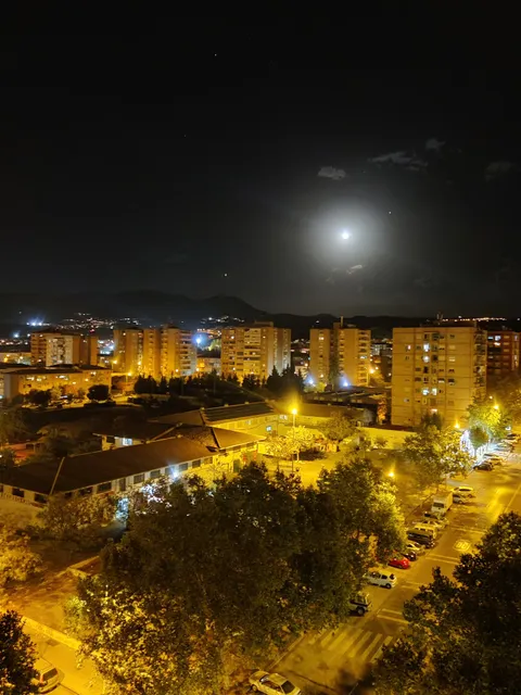 Centro Comercial La Cartuja