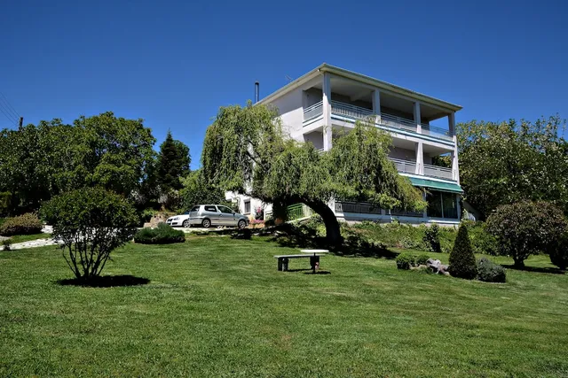 Guesthouse Vissinokipos - Biker Friendly Hotel