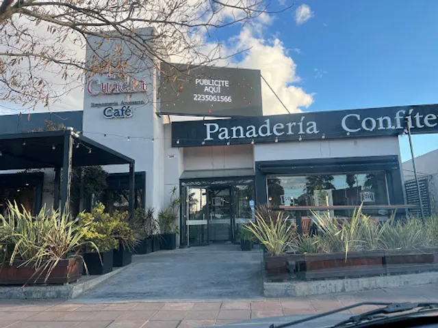 Restaurante La Cuadra