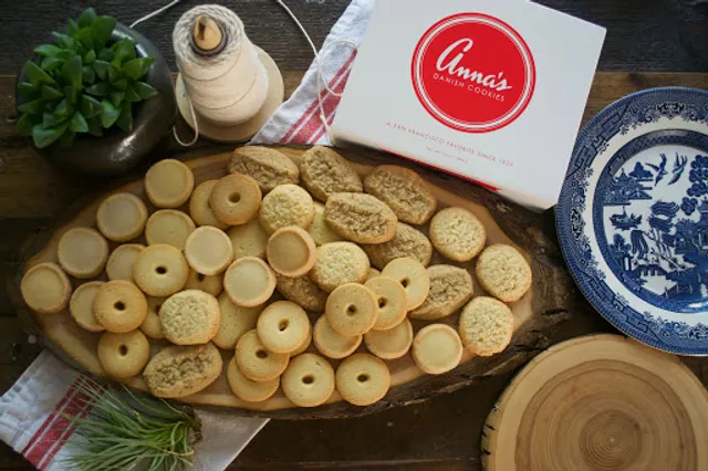 Anna's Danish Cookies