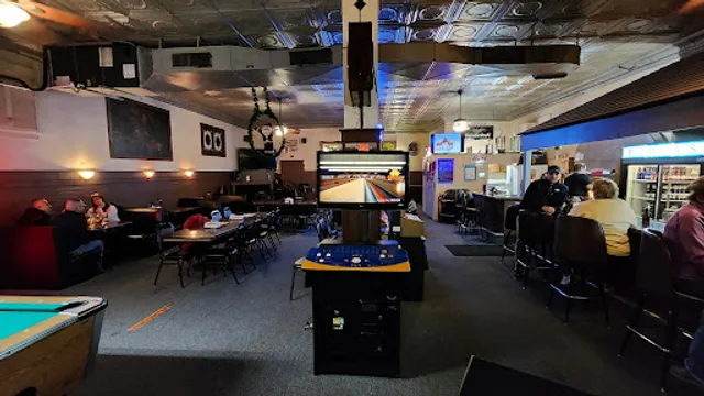 Bowly's Crystal Bar Inc