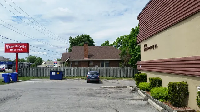 Wharncliffe Suites Motel