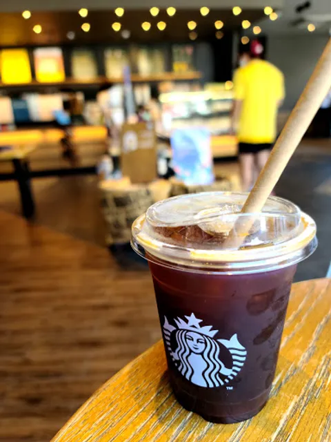 Starbucks Yeongdong 2(i)-gyo