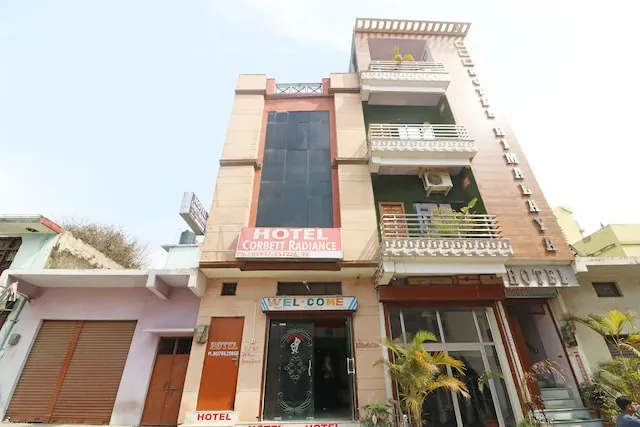 OYO Hotel Corbett Radiance
