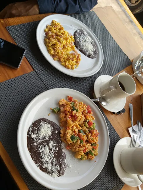 Antojería Las Mesitas