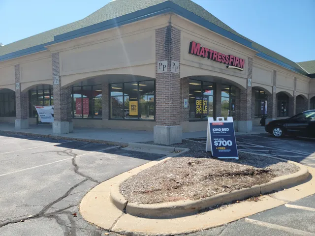 Mattress Firm Outlet - Gateway Court