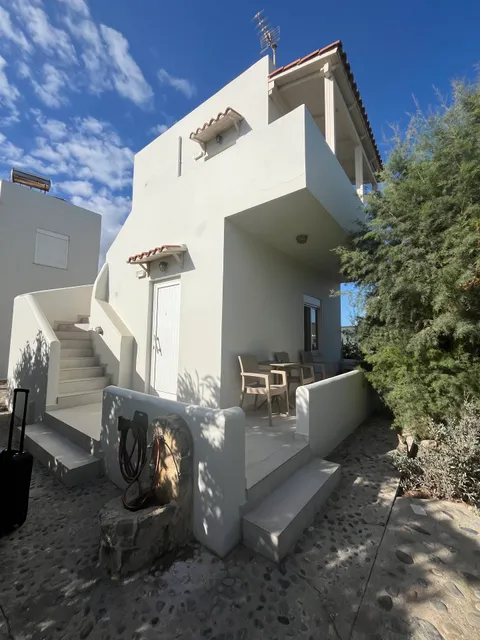 Apartments Zefyros and House