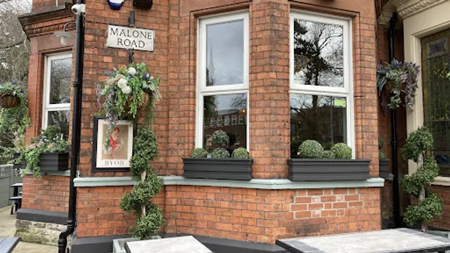 Maggie Mays Belfast Cafe