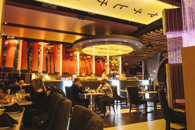 Oishi Sushi & Izakaya