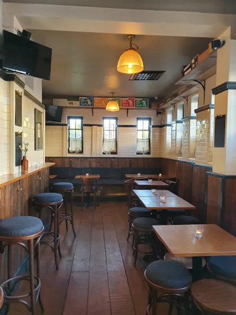 The High Cross Pub, Tottenham