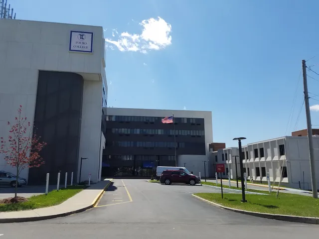 Touro College of Osteopathic Medicine (TouroCOM)- Middletown, NY Campus