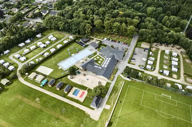 Give Camping & Choly's Diner