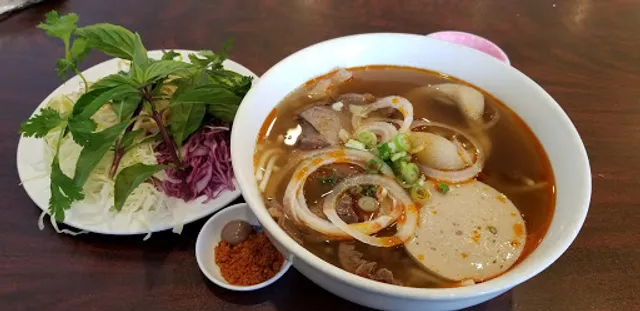 Phở Phi Restaurant