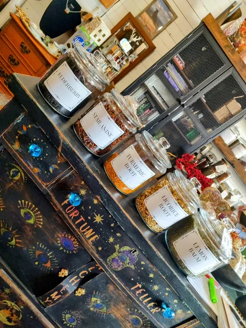 The Gas Lantern Apothecary & Mystical