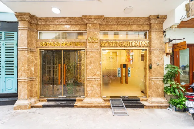 Secret Garden Hotel Phan Xích Long