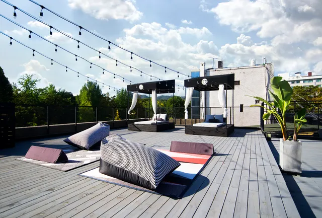 Seoul Loft Apartments (SLA)