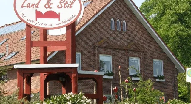 Land & Stil | Dorfhagen