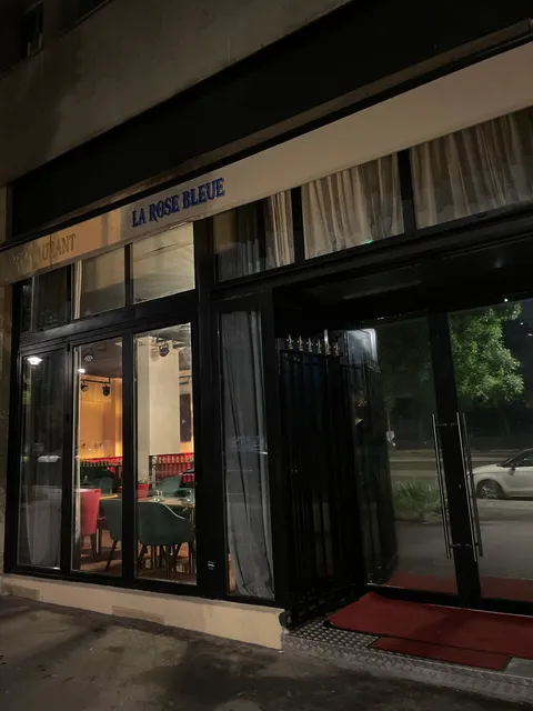 La Rose Bleue