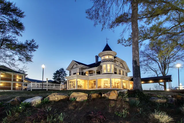 Hotel Finial, BW Premier Collection