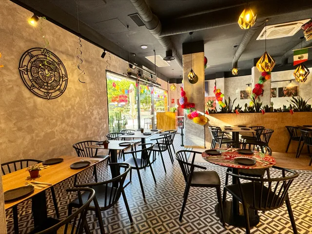 Botanero Azteca Valdebebas - Restaurante Mexicano