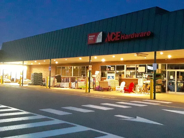 Kennebunk Ace Hardware