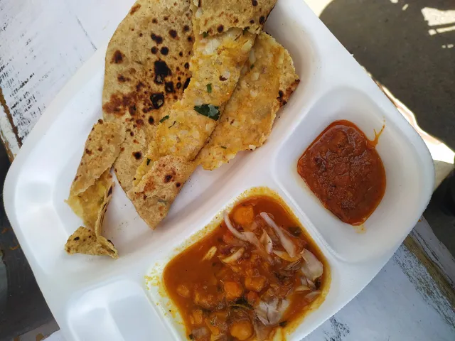 Sahu Chhole Bhature & Aloo Parantha