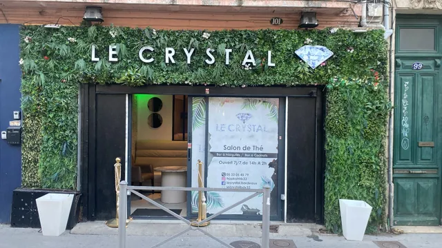 Le Crystal