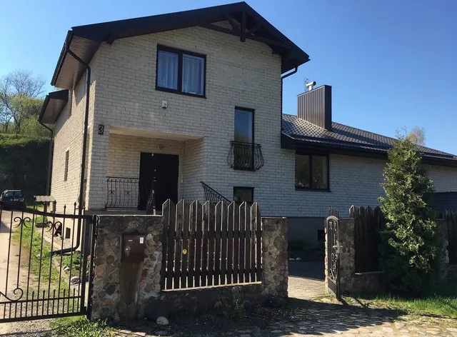 Irena Family House And B&B