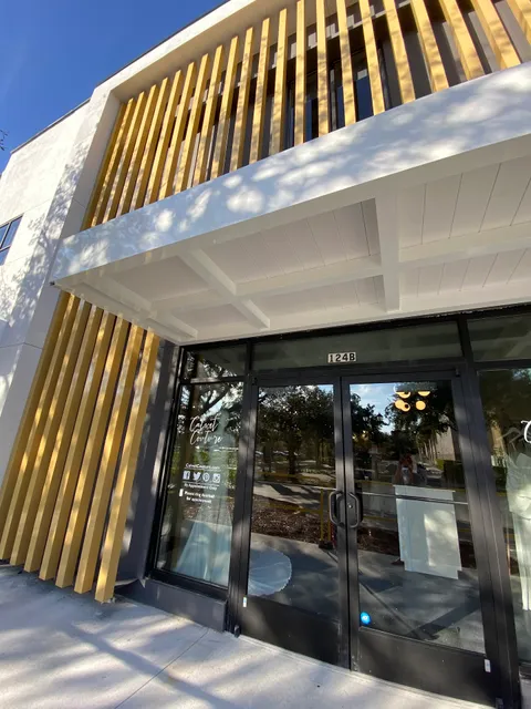 Calvet Couture Bridal