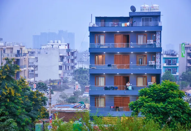 Grand Oyster Home Stay